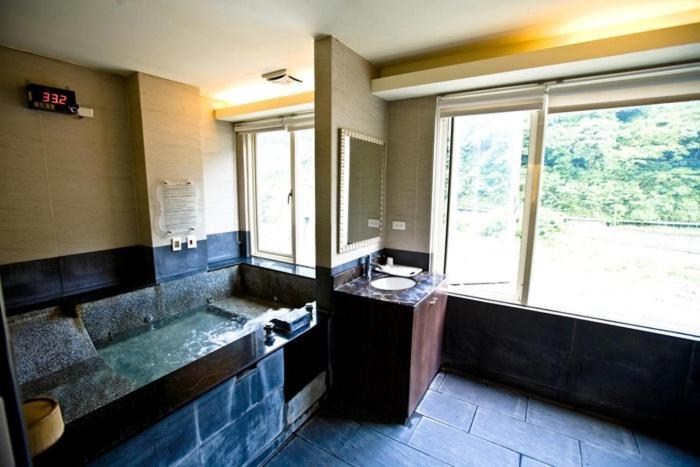 Hoya Hot Spring Inn Vulaj Kültér fotó